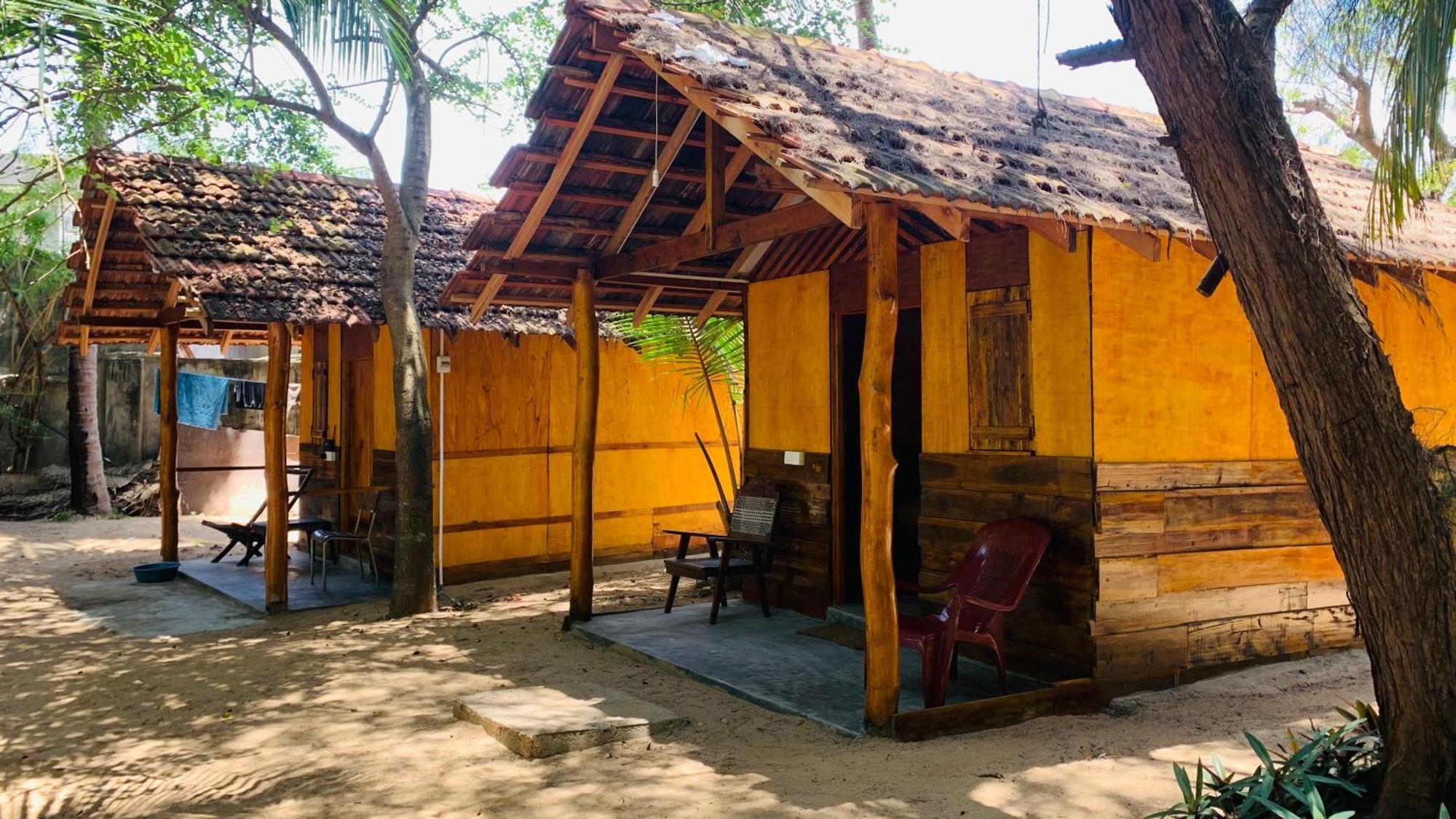 Breezy Beach Cabanas Baía de Arugam Exterior foto
