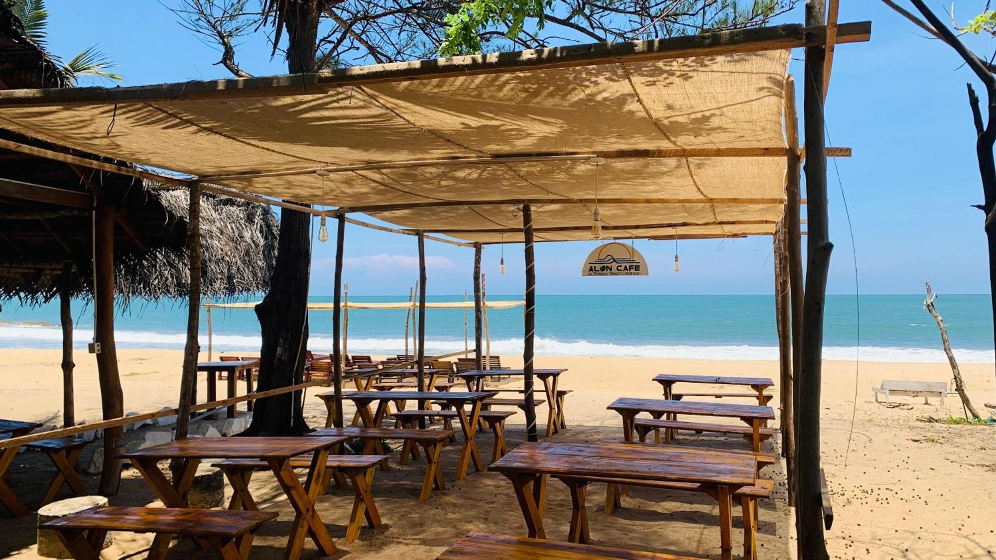 Breezy Beach Cabanas Baía de Arugam Exterior foto
