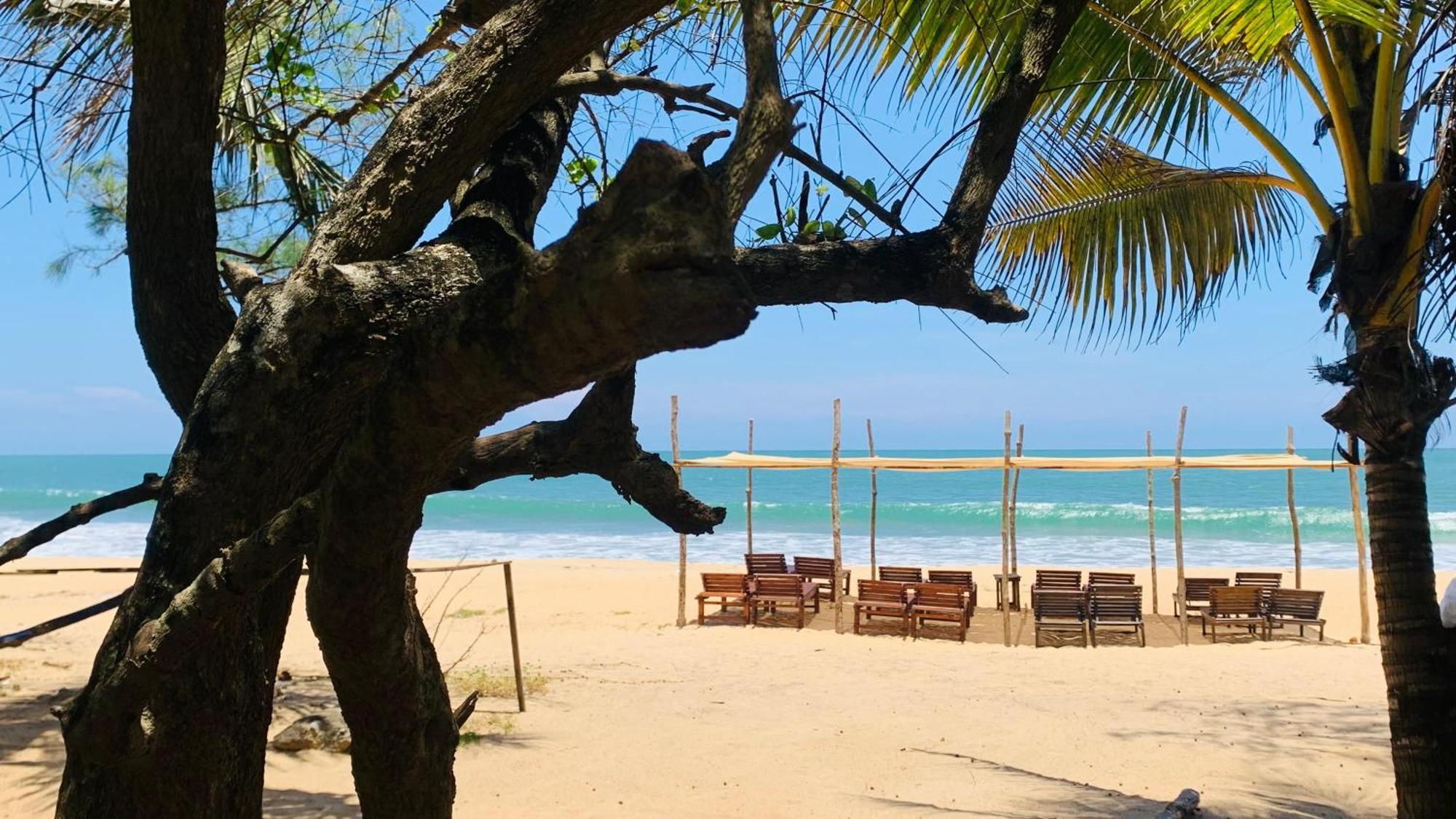 Breezy Beach Cabanas Baía de Arugam Exterior foto