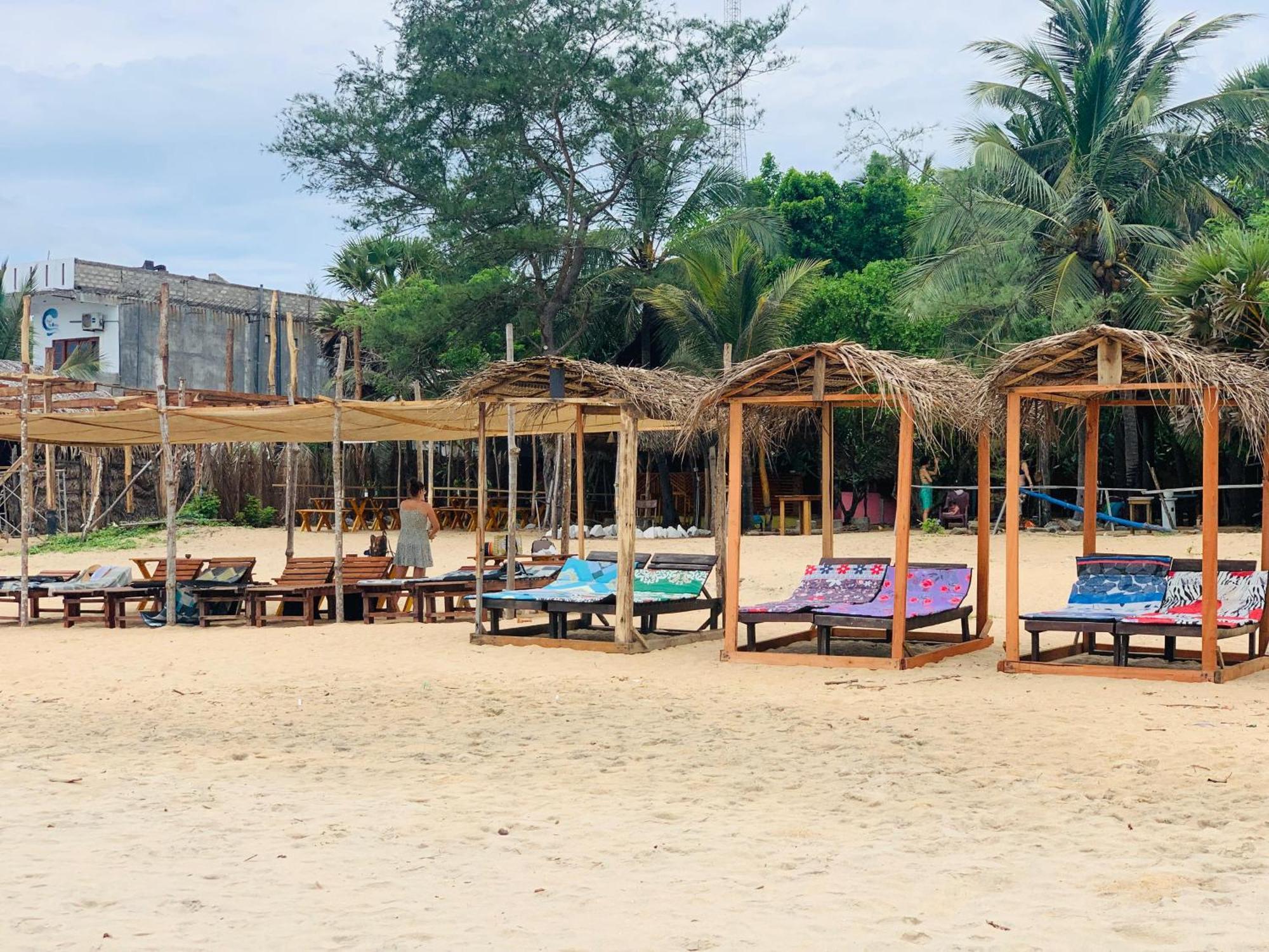 Breezy Beach Cabanas Baía de Arugam Exterior foto